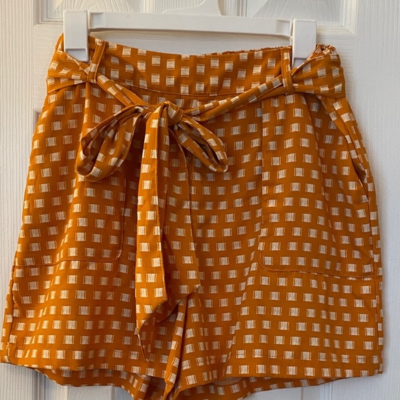 a new day High Waist Shorts in Orange and White - Picture 5 of 5